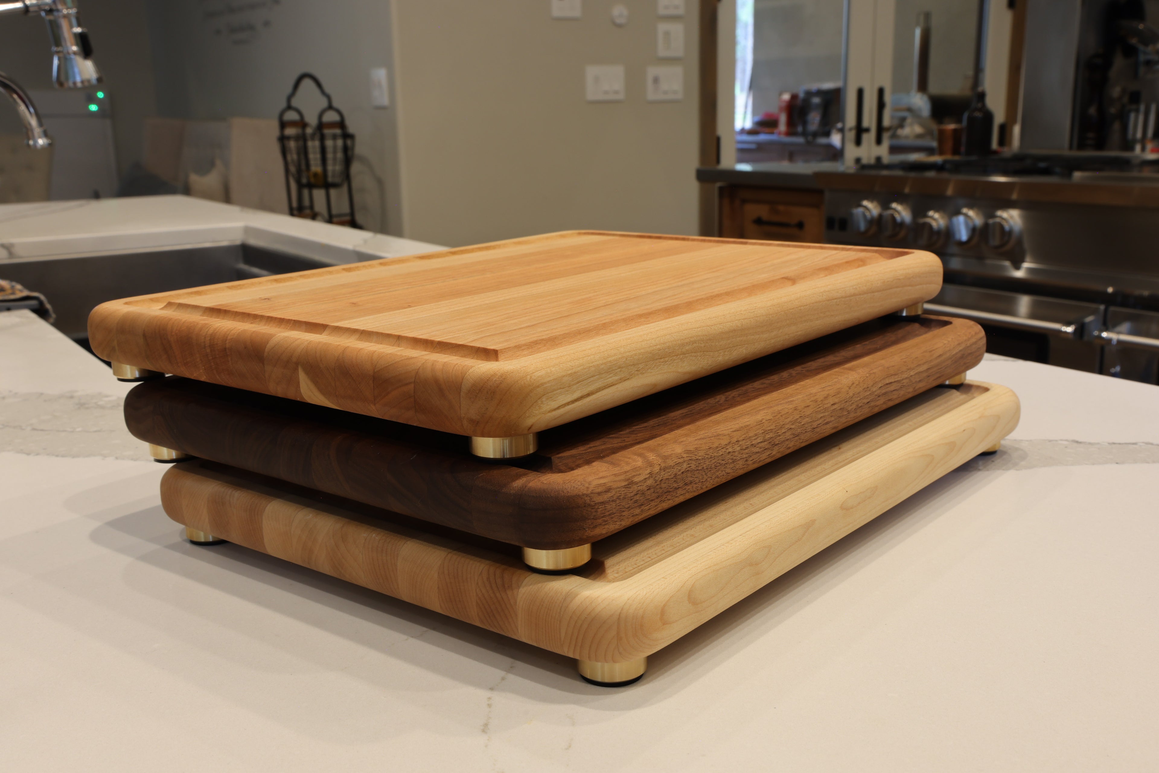Cherry Edge Grain Cutting Board With Roundover, Juice Groove, & Metal Feet