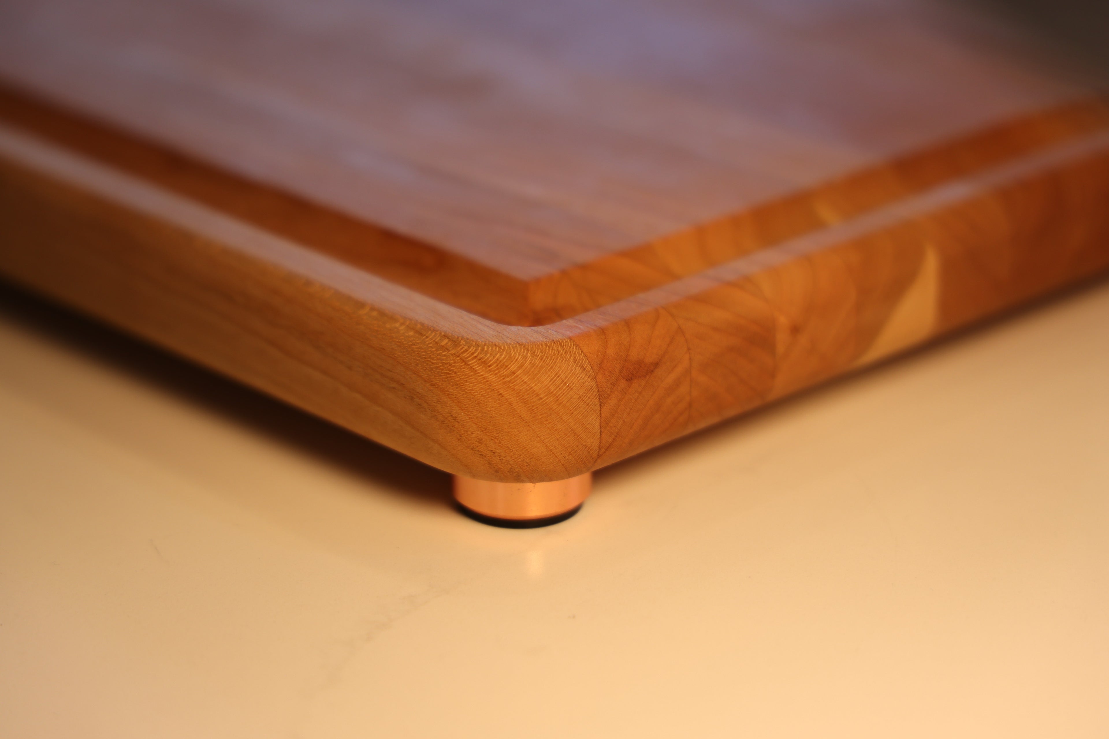Cherry Edge Grain Cutting Board With Roundover, Juice Groove, & Metal Feet